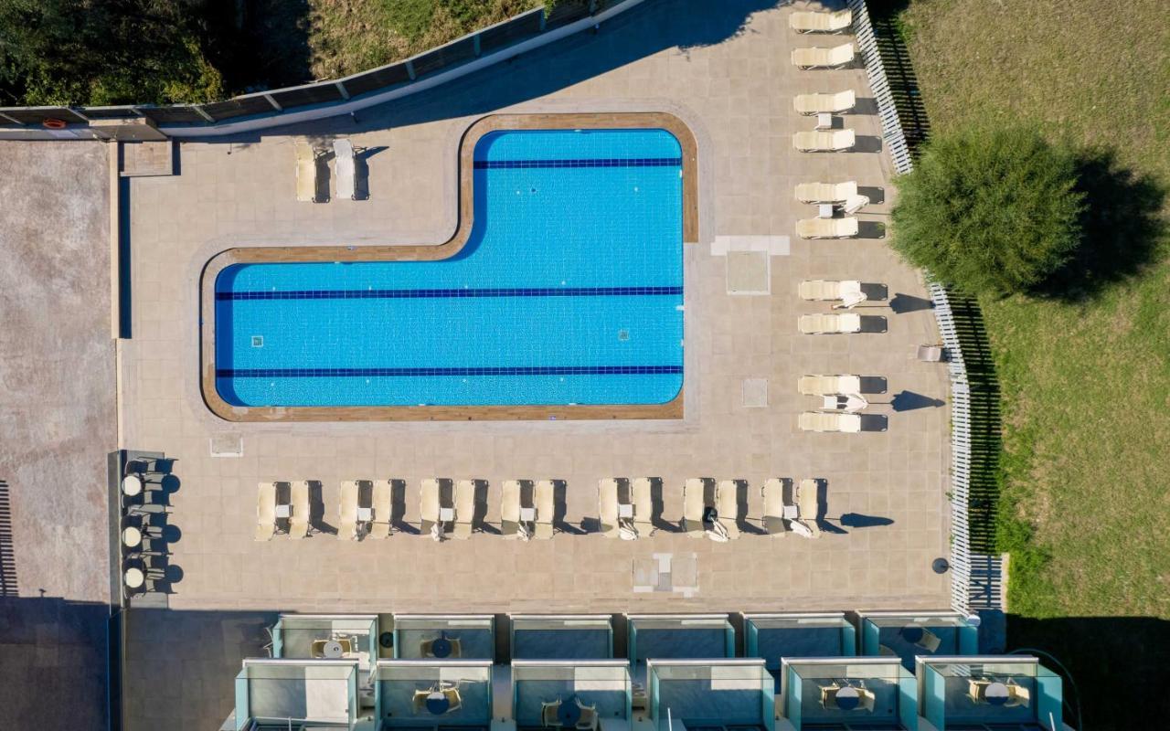 Karras Grande Resort Plánosz Kültér fotó